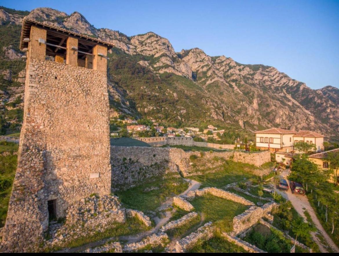 Rooms Emiliano Castle Of Kruja المظهر الخارجي الصورة