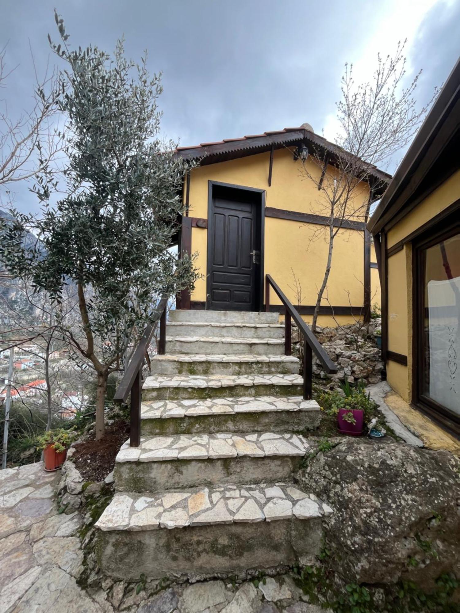Rooms Emiliano Castle Of Kruja المظهر الخارجي الصورة