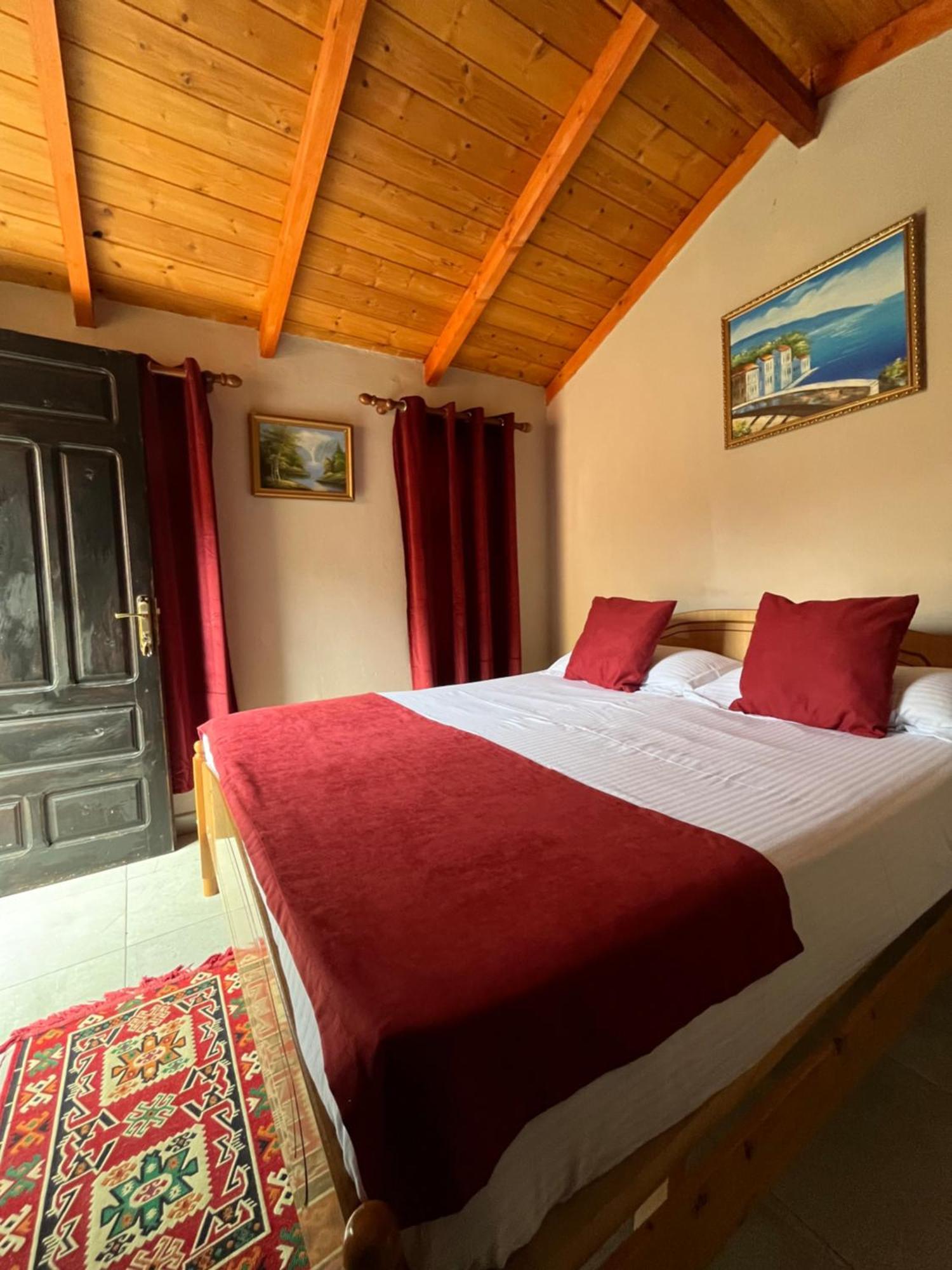 Rooms Emiliano Castle Of Kruja المظهر الخارجي الصورة